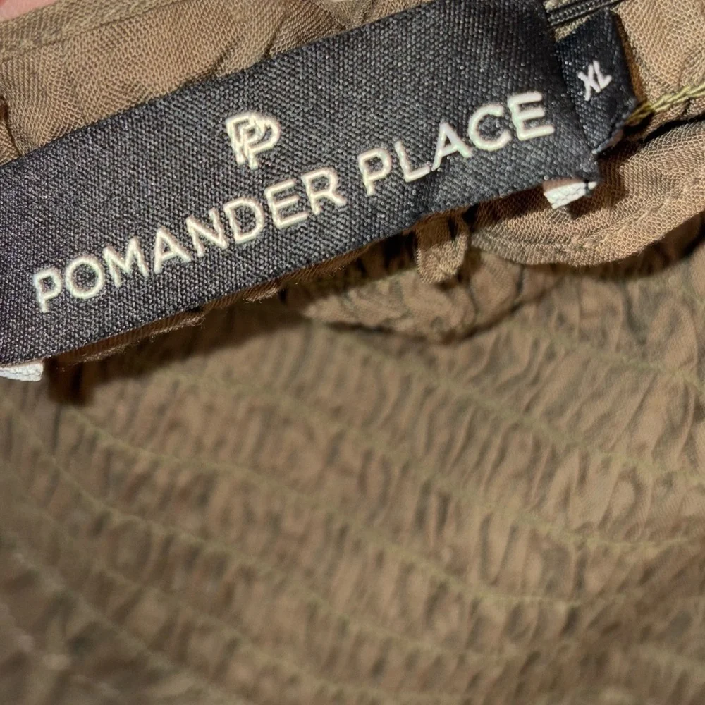 Tuckernuck Pomander Place Shallon Tie Strap Maxi Dress - Picture 3 of 7